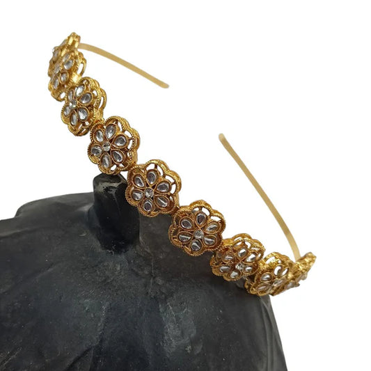 Padmavati stijl haardiadeem - goldplated met witte stenen