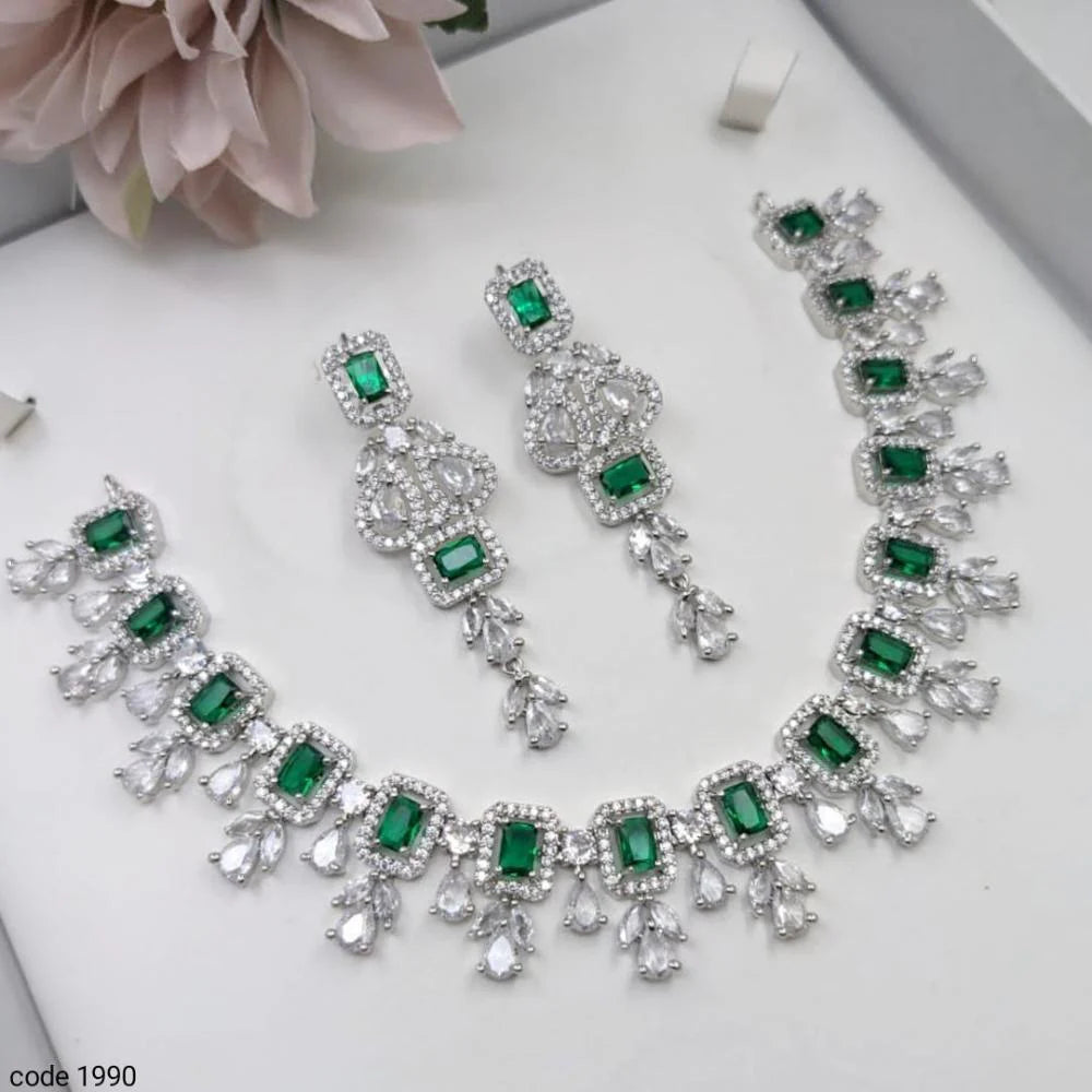 Silver plated diamanten ketting set- groen met witte stenen