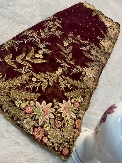 Zware saree met steentjes - bruin