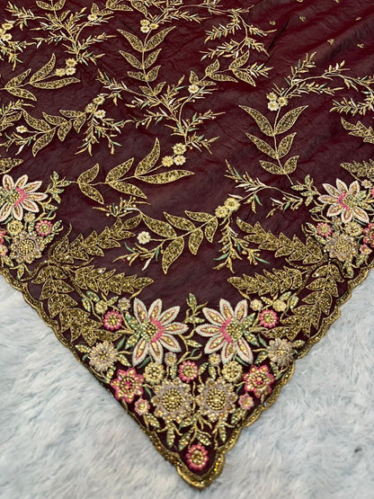 Zware saree met steentjes - bruin