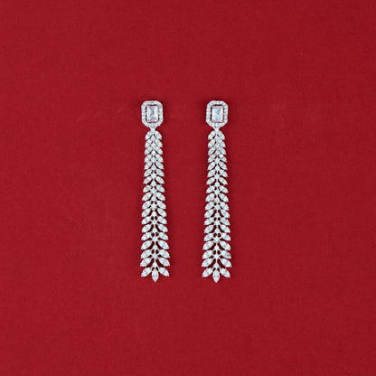 Cubic Zirconia Lange Oorbel met Rhodium Plating