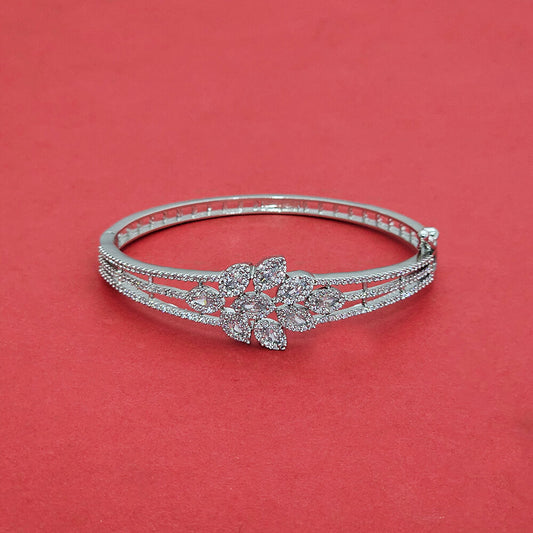 Brede slavenarmband met steentjes